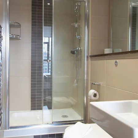 Central Gem: Cosy 2Br With Private Balcony Manchester Exterior photo