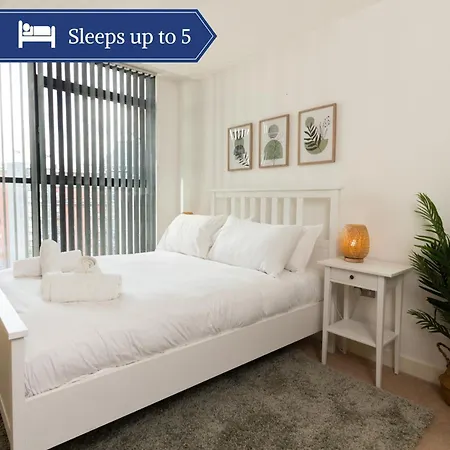 Central Gem: Cosy 2Br With Private Balcony Manchester Exterior photo
