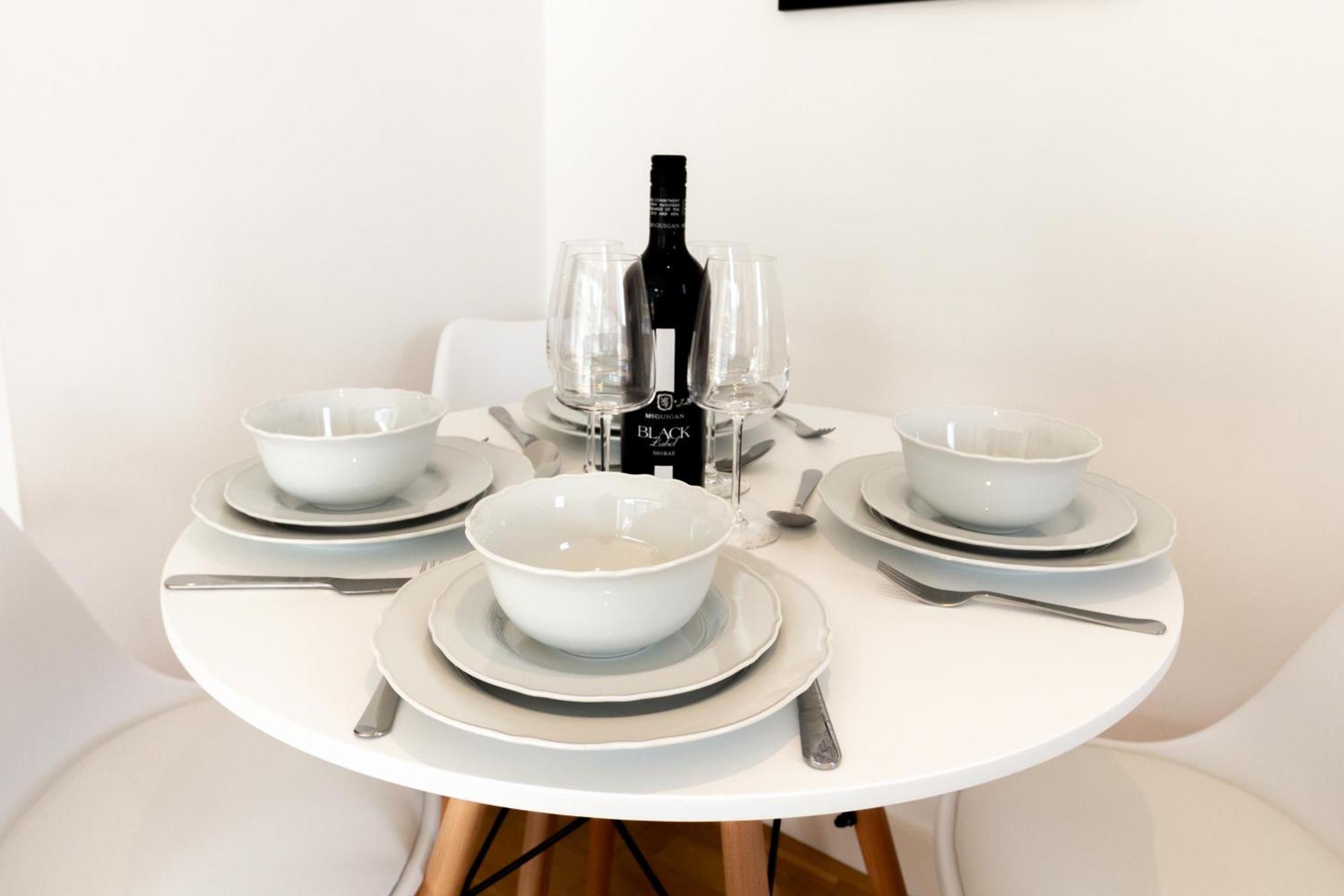 Appartamento Gem: Cosy 2br With Private Balcony