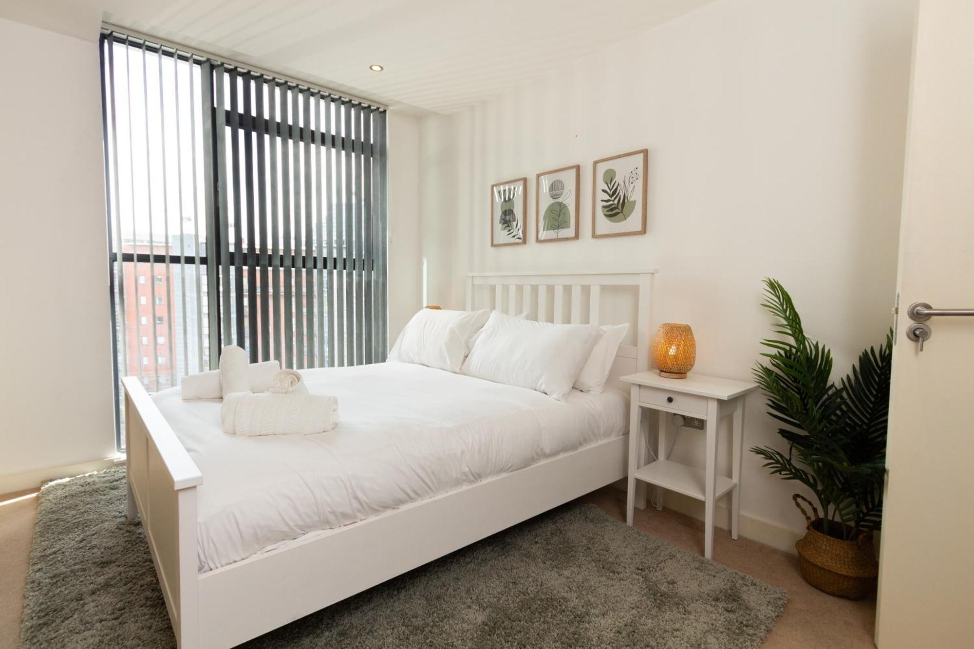 Gem: Cosy 2br With Private Balcony Appartamento Manchester